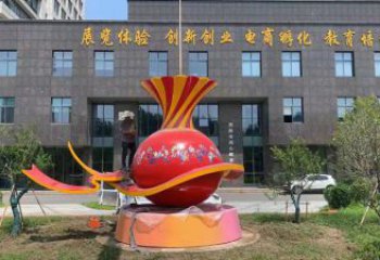花瓶雕塑精品，景觀構(gòu)件，景觀玻璃鋼花瓶雕塑供求
