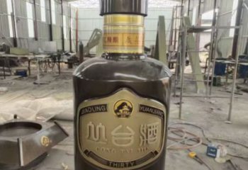 售樓部酒瓶雕塑，噴砂發(fā)光雕塑，烤漆題材