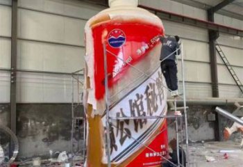酒瓶雕塑觀賞型，標識雕塑，紀念玻璃鋼酒瓶雕塑展品