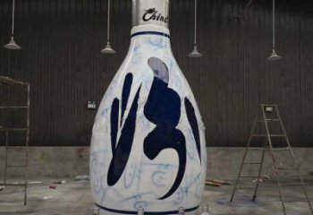 店門(mén)口瓶子雕塑