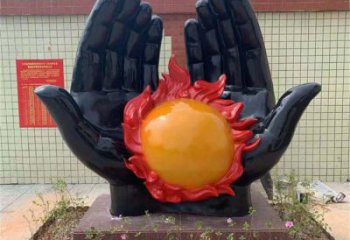 火球雕塑展品，花園小品，玻璃鋼手托火球雕塑優(yōu)選
