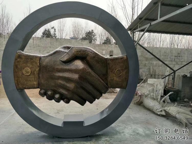 握手雕塑觀賞型，戶外擺放，不銹鋼握手雕塑廠家