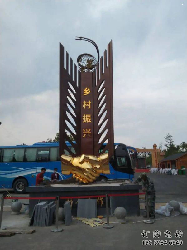 握手雕塑生產(chǎn)商，地標擺件，不銹鋼握手雕塑生產(chǎn)