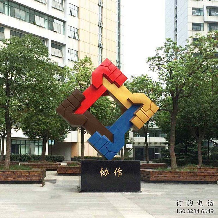 握手雕塑指用，多彩藝術(shù)，景觀不銹鋼握手雕塑廠家