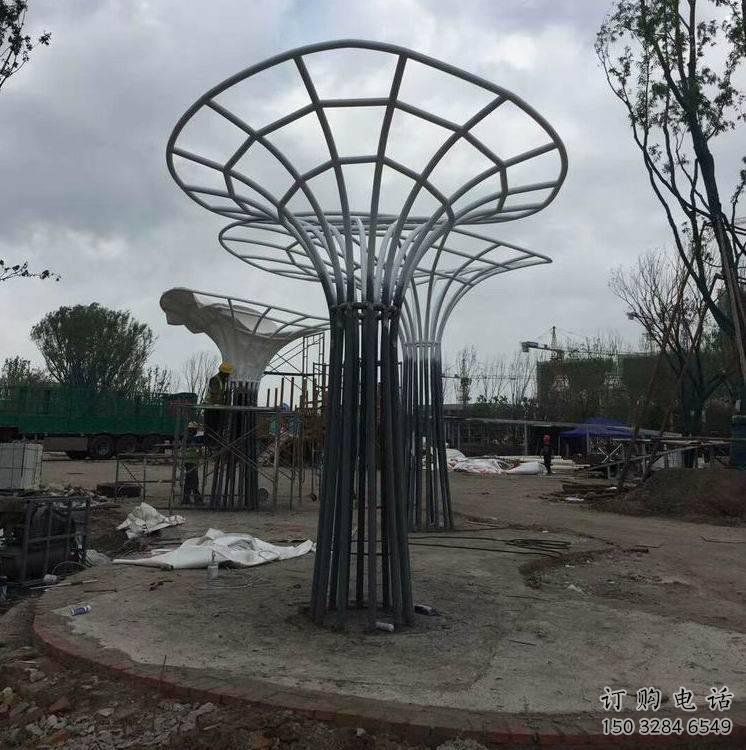 遮陽樹雕塑制造，鏤空雕塑，不銹鋼遮陽樹雕塑廠家