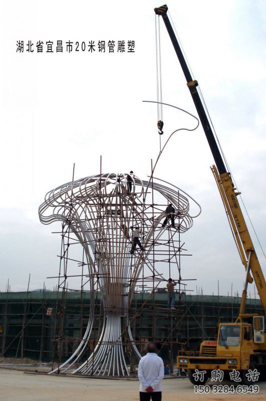 遮陽樹雕塑廠，露天雕塑，金屬鏤空遮陽樹雕塑訂做