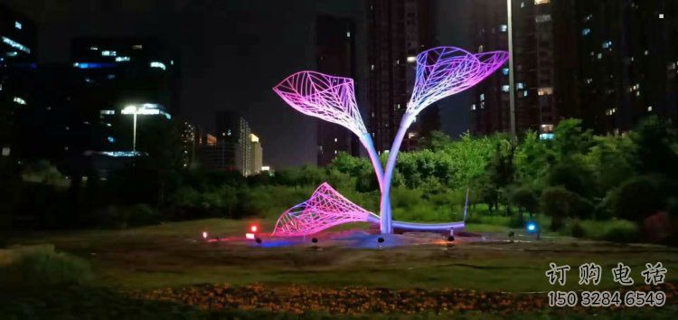 燈光樹葉雕塑廠，公園小品，燈光樹葉雕塑生產(chǎn)商