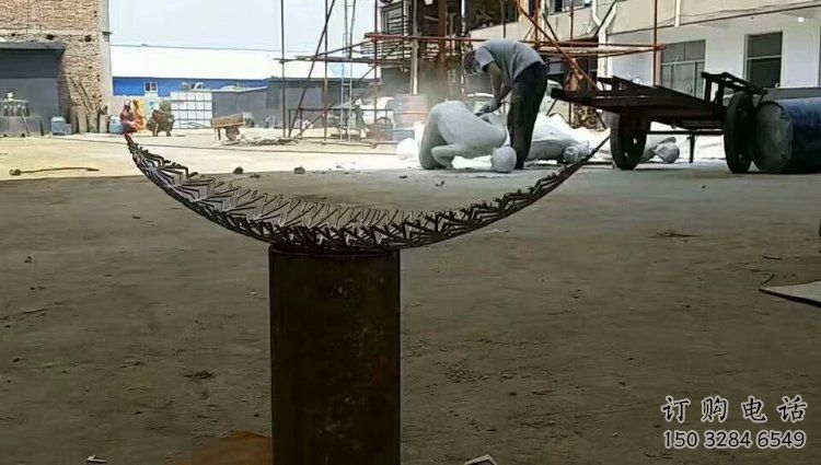 樹葉雕塑