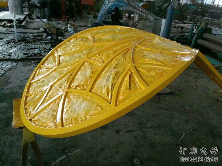 樹(shù)葉雕塑承接，街道標(biāo)識(shí)，彩繪烤漆樹(shù)葉雕塑廠家