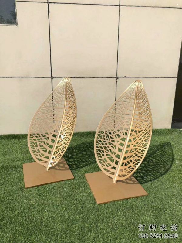 鏤空樹葉雕塑精選，陸地擺件，各類鐵藝樹葉雕塑廠家
