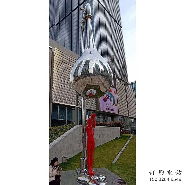 水滴雕塑供需，廣場(chǎng)雕塑，不銹鋼鏡面水滴雕塑選用