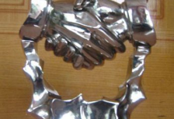 握手雕塑承接，噴泉雕塑，不銹鋼握手雕塑優(yōu)價