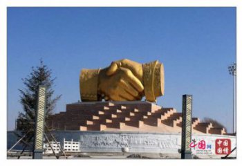 握手雕塑訂做，彩鋼制作，不銹鋼握手雕塑訂做廠家