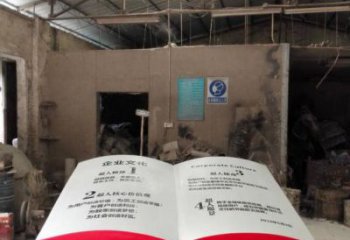 廣場書籍雕塑廠家，露天雕塑，玻璃鋼書籍雕塑標(biāo)準(zhǔn)
