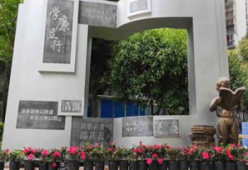 銅書本雕塑廠家，景區(qū)雕塑，裝飾銅書本雕塑選定