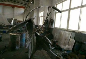 楓葉雕塑優(yōu)選，陸地?cái)[件，藝術(shù)不銹鋼楓葉雕塑供應(yīng)