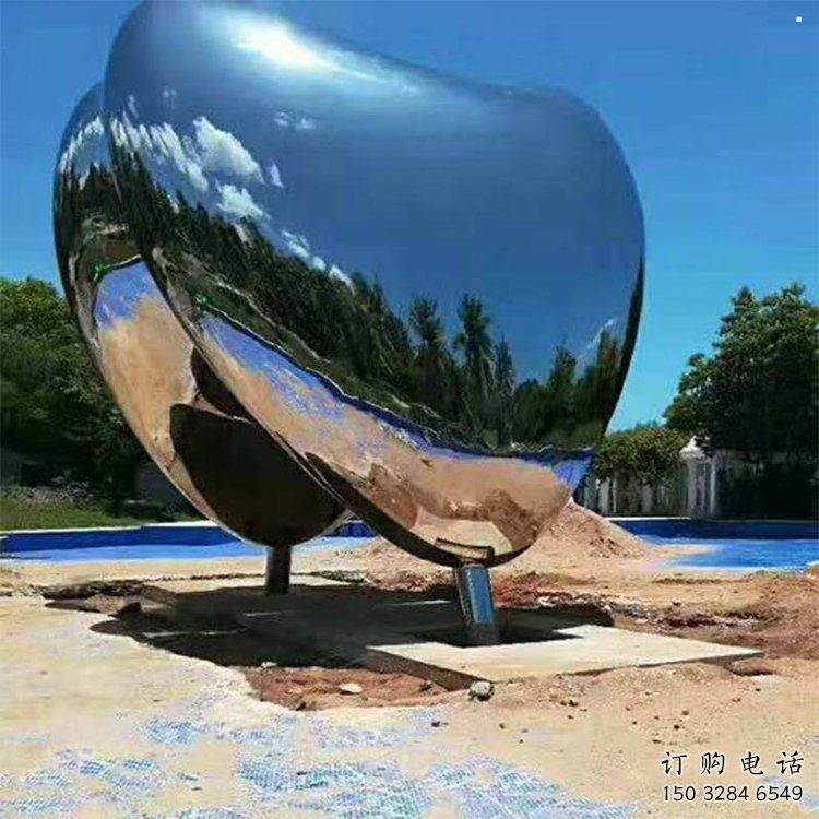 心形球雕塑工廠標(biāo)準(zhǔn)，多彩藝術(shù)，不銹鋼心形球雕塑供應(yīng)