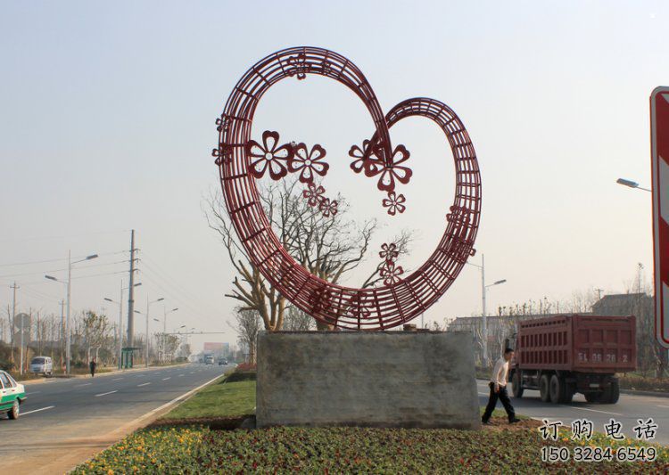住宅小區(qū)愛心雕塑 住宅小區(qū)愛心雕塑