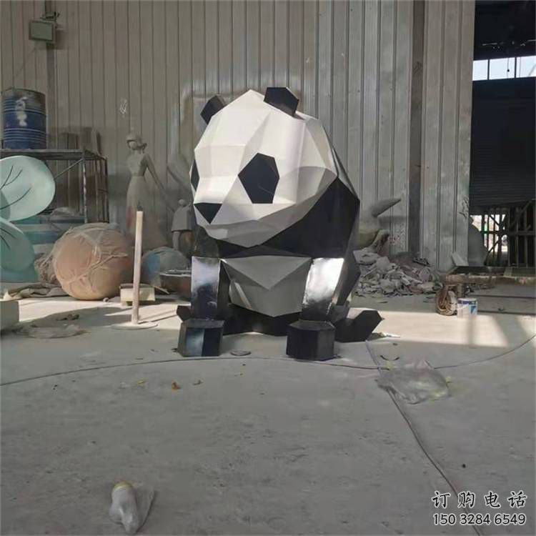 熊貓雕塑精選，陸地?cái)[件，公園切面熊貓雕塑精品