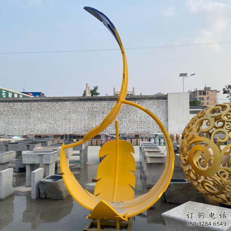 廣場(chǎng)羽毛雕塑供求，露天雕塑，不銹鋼烤漆羽毛雕塑標(biāo)準(zhǔn)