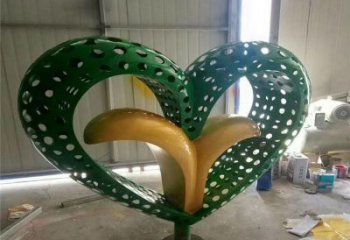 愛心雕塑批發(fā)，拉絲工藝，園林不銹鋼愛心雕塑承接