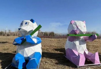 景觀熊貓雕塑批發(fā)，幾何工藝，切面熊貓雕塑承接