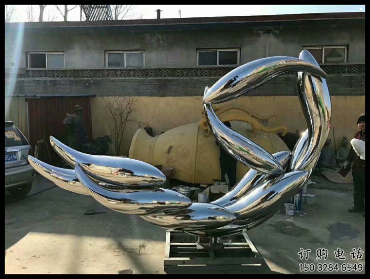 絲帶雕塑優(yōu)選，陸地擺件，藝術(shù)不銹鋼絲帶雕塑供應(yīng)
