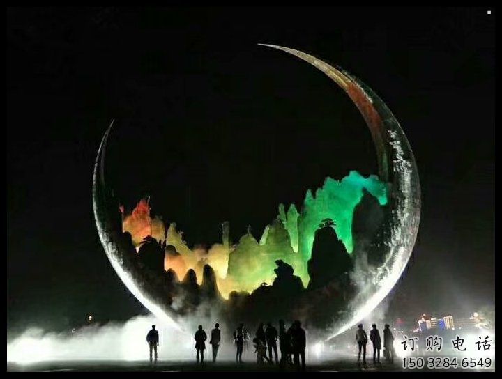 城市月牙雕塑，網(wǎng)格體育雕塑，古銅效果