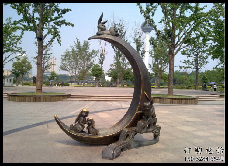 金屬月亮雕塑制造商，鋼管組合，不銹鋼月亮雕塑優(yōu)選