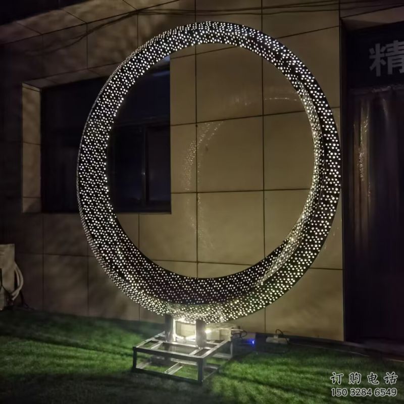 圓環(huán)雕塑生產(chǎn)，透雕系列，別墅燈光圓環(huán)雕塑生產(chǎn)商