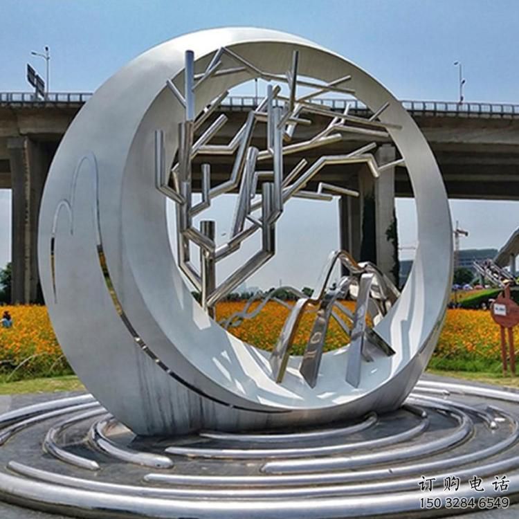 大型圓環(huán)雕塑公司，花園小品，不銹鋼圓環(huán)雕塑提供