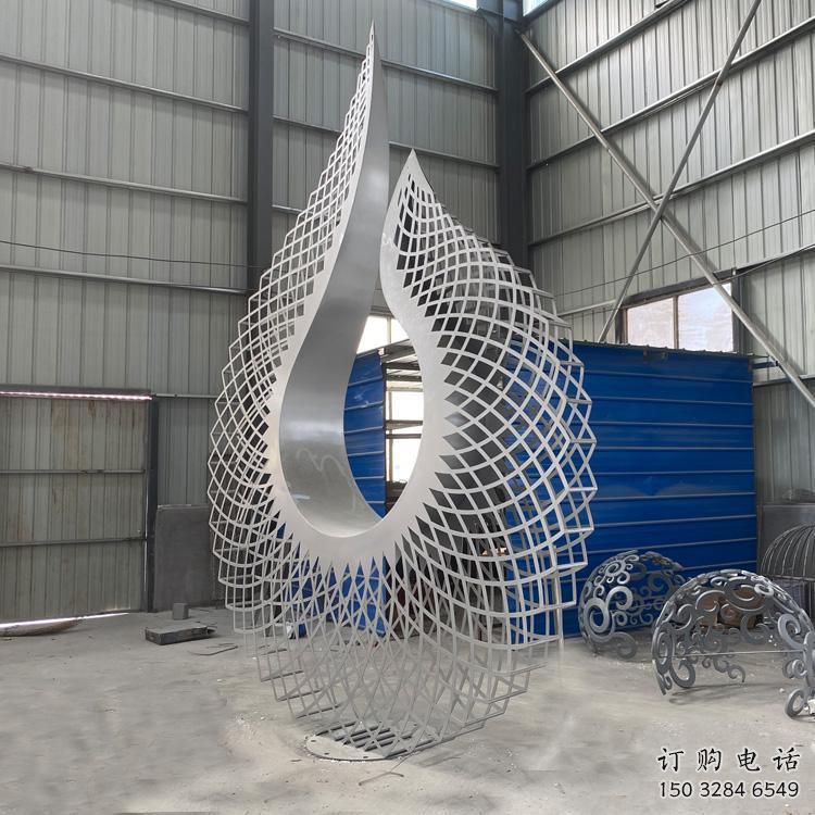 小圓環(huán)雕塑訂做，校園雕塑，鏤空?qǐng)A環(huán)雕塑廠家