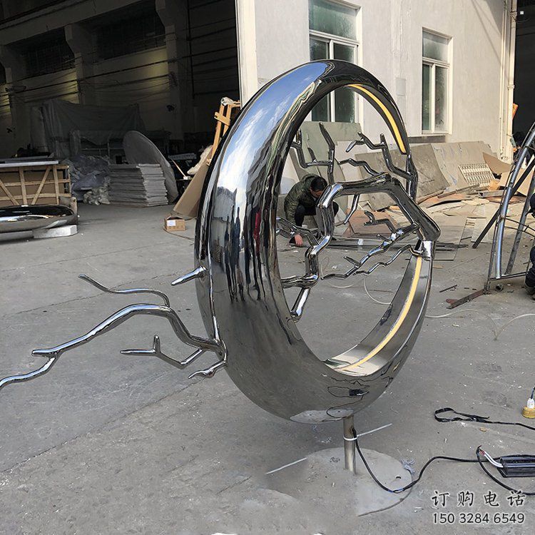 圓環(huán)樹雕塑供應，花園小品，不銹鋼圓環(huán)樹雕塑展品