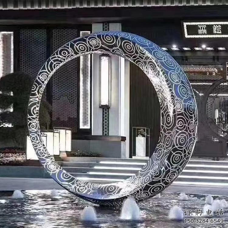 圓環(huán)雕塑標(biāo)準(zhǔn)，景觀雕塑，不銹鋼圓圈雕塑廠家提供