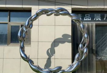 金魚雕塑定價，街景小品，環(huán)境圓環(huán)金魚雕塑批發(fā)