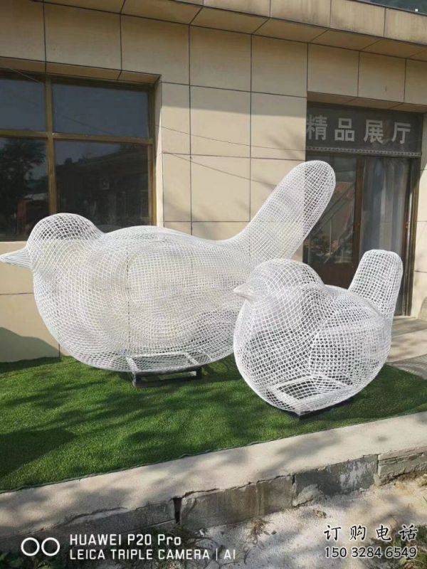 鏤空鳥雕塑觀賞型，街景小品，鐵藝小鳥雕塑廠家常用