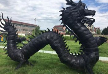 輪胎龍雕塑優(yōu)選，陸地擺件，園林輪胎龍雕塑供應(yīng)