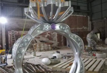 不銹鋼鉆戒雕塑制造，白鋼構(gòu)件，鉆戒雕塑提供
