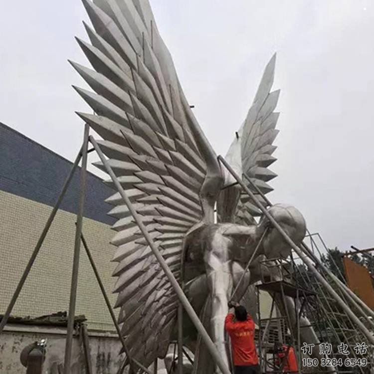 房地產(chǎn)翅膀雕塑，仿古景觀雕塑，噴砂制造