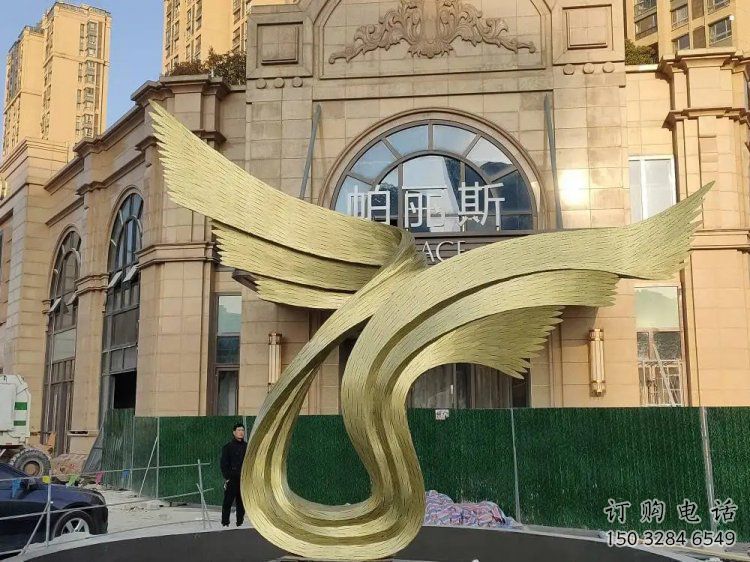 鳥翅雕塑服務(wù)商，景觀雕塑，不銹鋼鳥翅雕塑訂做