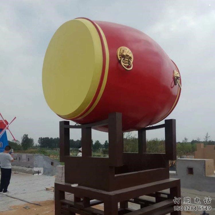 歐式戰(zhàn)鼓雕塑 歐式戰(zhàn)鼓雕塑