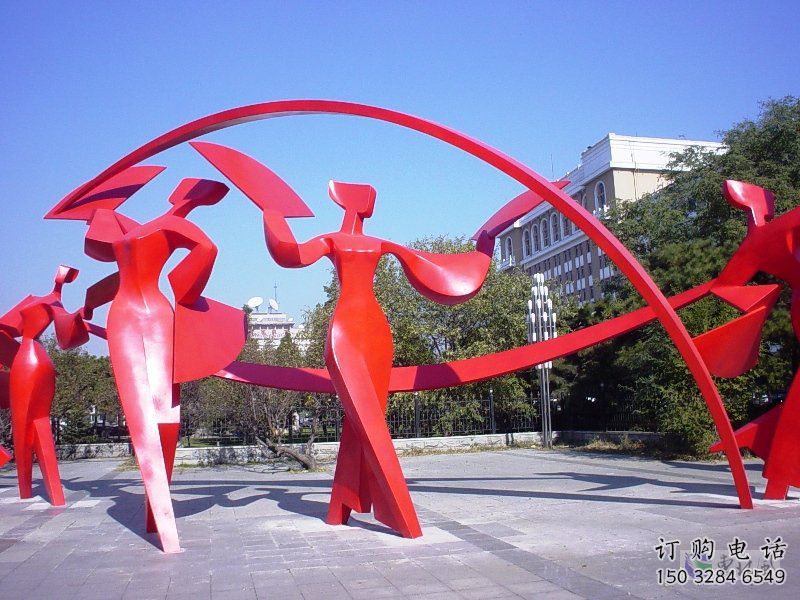 六盤(pán)水扭秧歌雕塑，民俗舞蹈雕塑，不銹鋼抽象音樂(lè)人雕塑