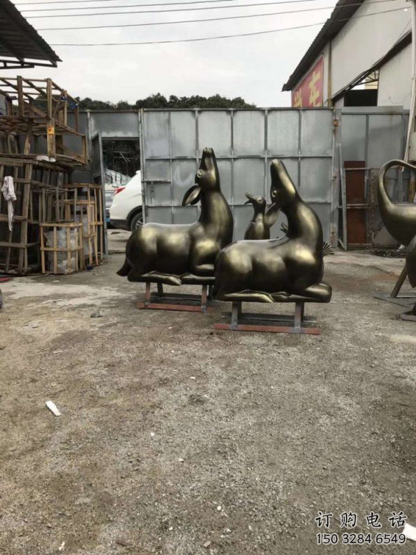 果洛小鹿雕塑選用，鍛造工藝，藝術(shù)抽象銅鹿雕塑標(biāo)準(zhǔn)