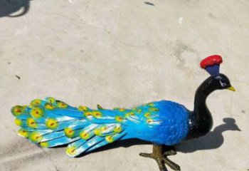 金鳳彩繪孔雀雕塑制作選用，景區(qū)案例，動物美陳雕塑