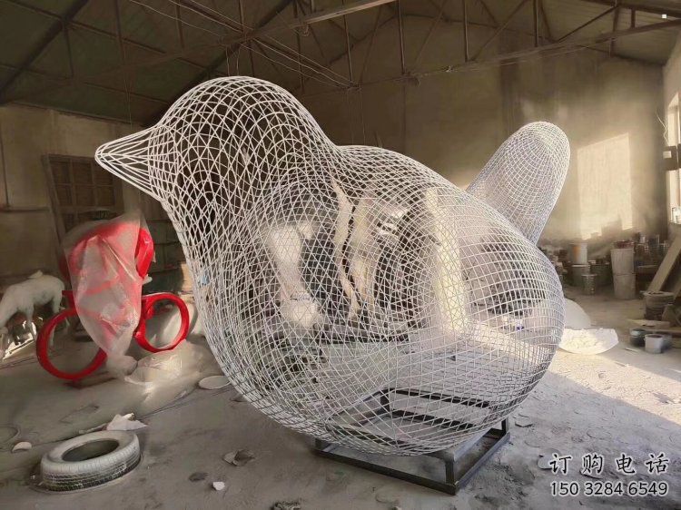 臨沂鏤空小鳥(niǎo)雕塑精選，陸地?cái)[件，鐵藝?guó)B兒雕塑精品