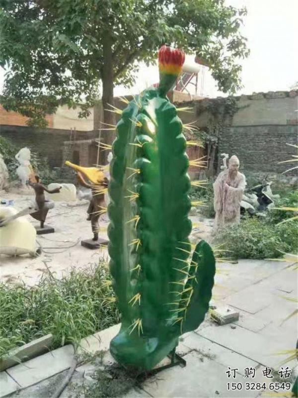 綿陽(yáng)彩繪仙人棒雕塑承接，城市裝飾，仿真仙人棒雕塑公司