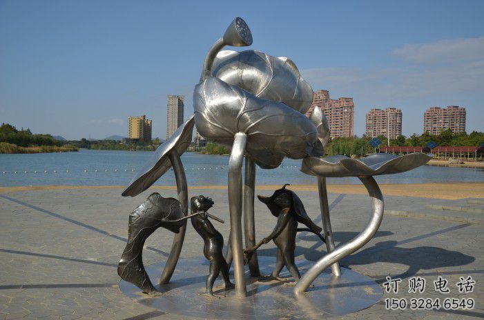 城關(guān)蓮蓬嬉戲雕塑，城市植物景觀雕塑，不銹鋼鏡面效果