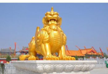 臺(tái)州廣場(chǎng)貔貅雕塑，動(dòng)物彩繪雕塑，抽象效果