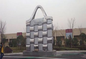 黔江景觀背包雕塑優(yōu)選，陸地?cái)[件，園林不銹鋼背包雕塑供應(yīng)