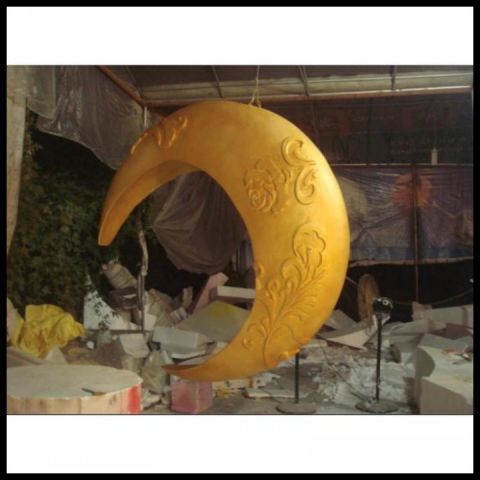 景區(qū)月亮雕塑，鍍金歐式雕塑，鐵藝材質(zhì)